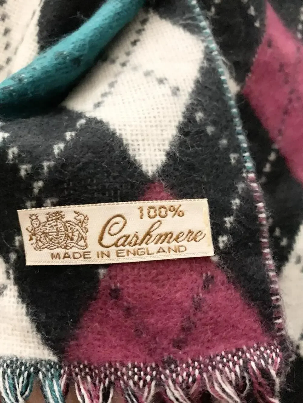 100% Cashmere Argyle Scarf